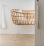 Arthur et Zoe Berceau en rotin naturel pied métal blanc de J-Line ( matelas inclus)